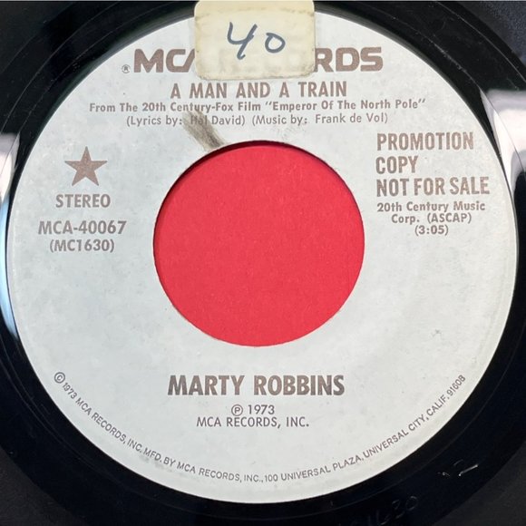 Marty Robbins A Man and a Train / Las Vegas Nevada 45 Country Promo MCA 40067 - Picture 1 of 4